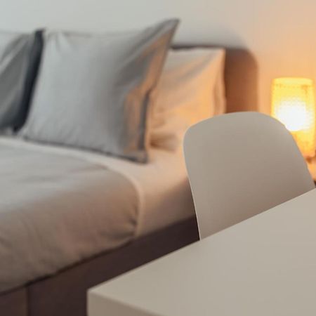 Elegant 3 Bedroom Apt - City Centre - Garage - Metro Lisboa Kültér fotó