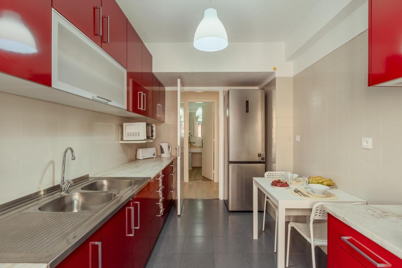 Elegant 3 Bedroom Apt - City Centre - Garage - Metro Lisboa Kültér fotó